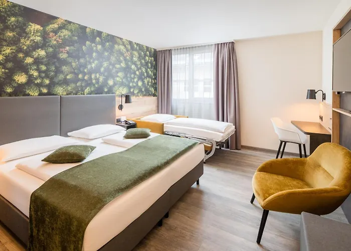 Western Muenchen Airport 4*
