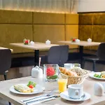 Hotell Western Muenchen Airport 4*