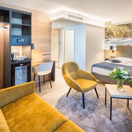 Hotel Western München Airport 4*