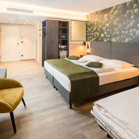 Hotel Western München Airport 4*