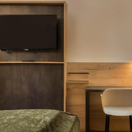 Western München Airport Hotel 4*