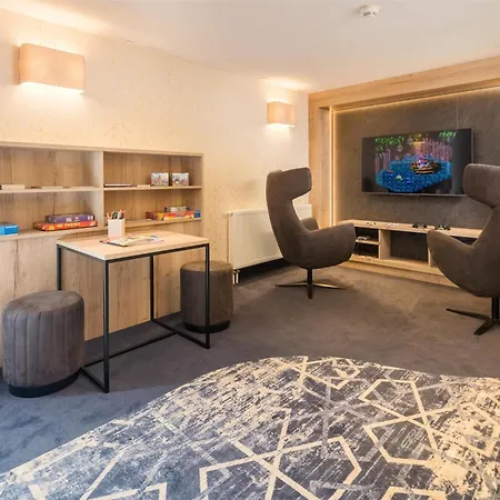 Western Muenchen Airport Hotell 4*